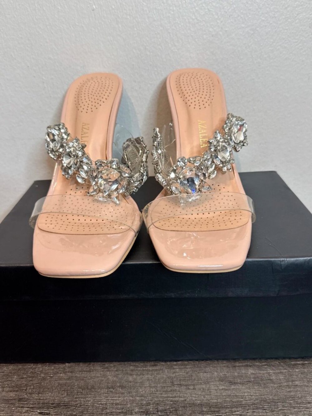 AZALEA WANG Barbados Nude Rhinestone Crystal Mules Slide Heels Womens Size 8 Box
